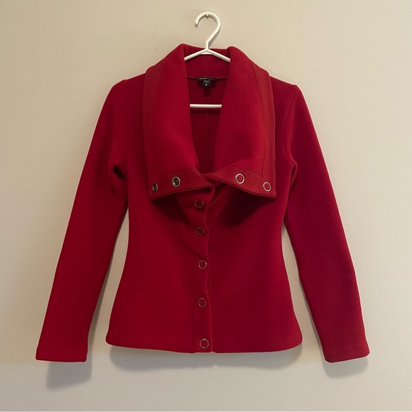 RED COAT - Picture 4 of 7